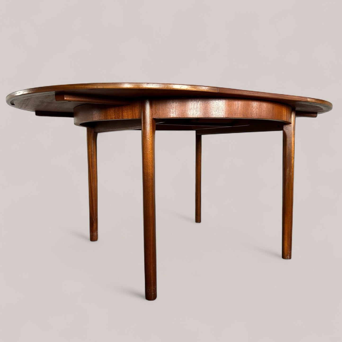 Mid Century Macintosh Round Teak Dining Table, Extending