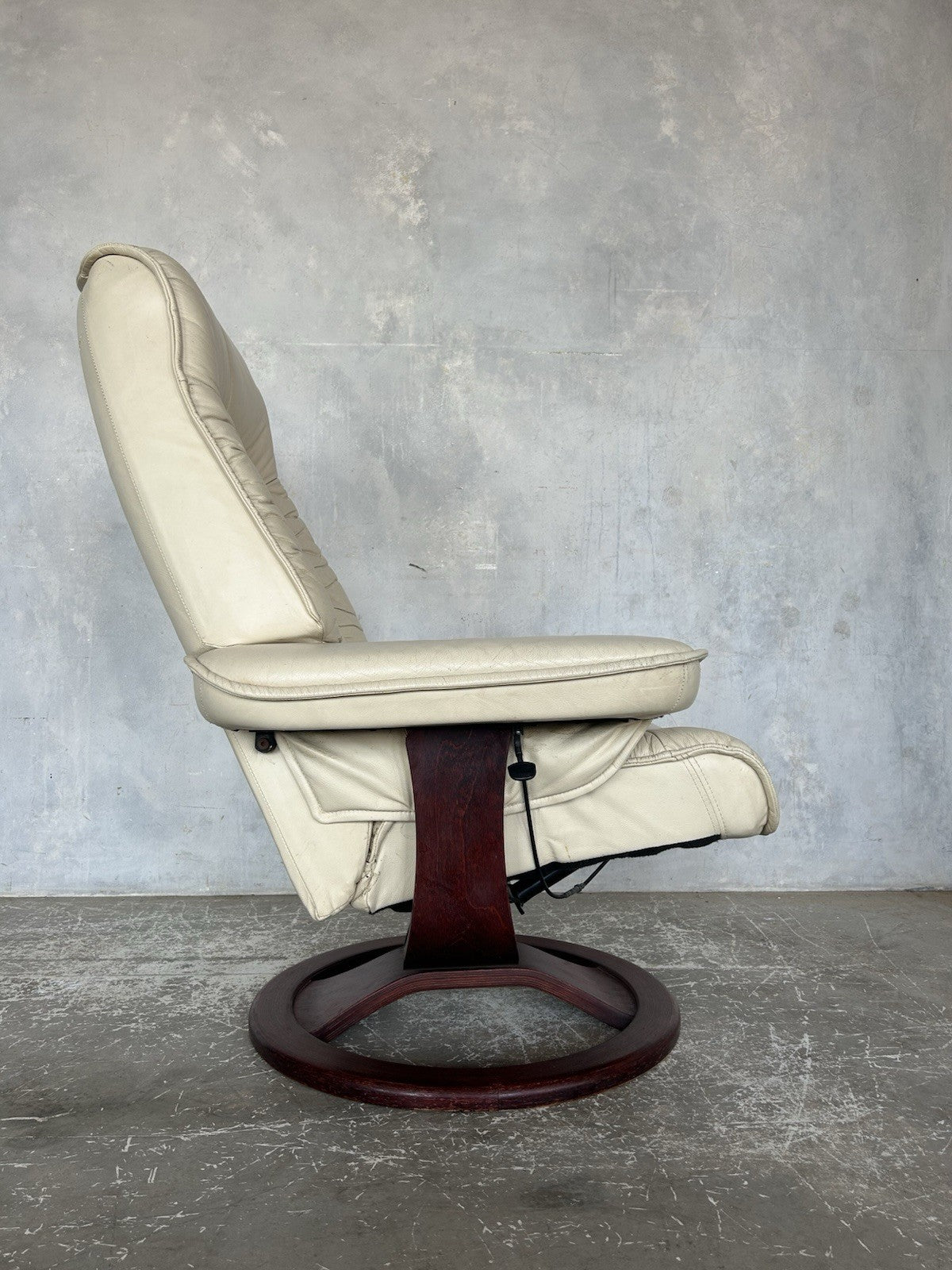 Vintage Swedish Swivel / Recliner by Andersson
