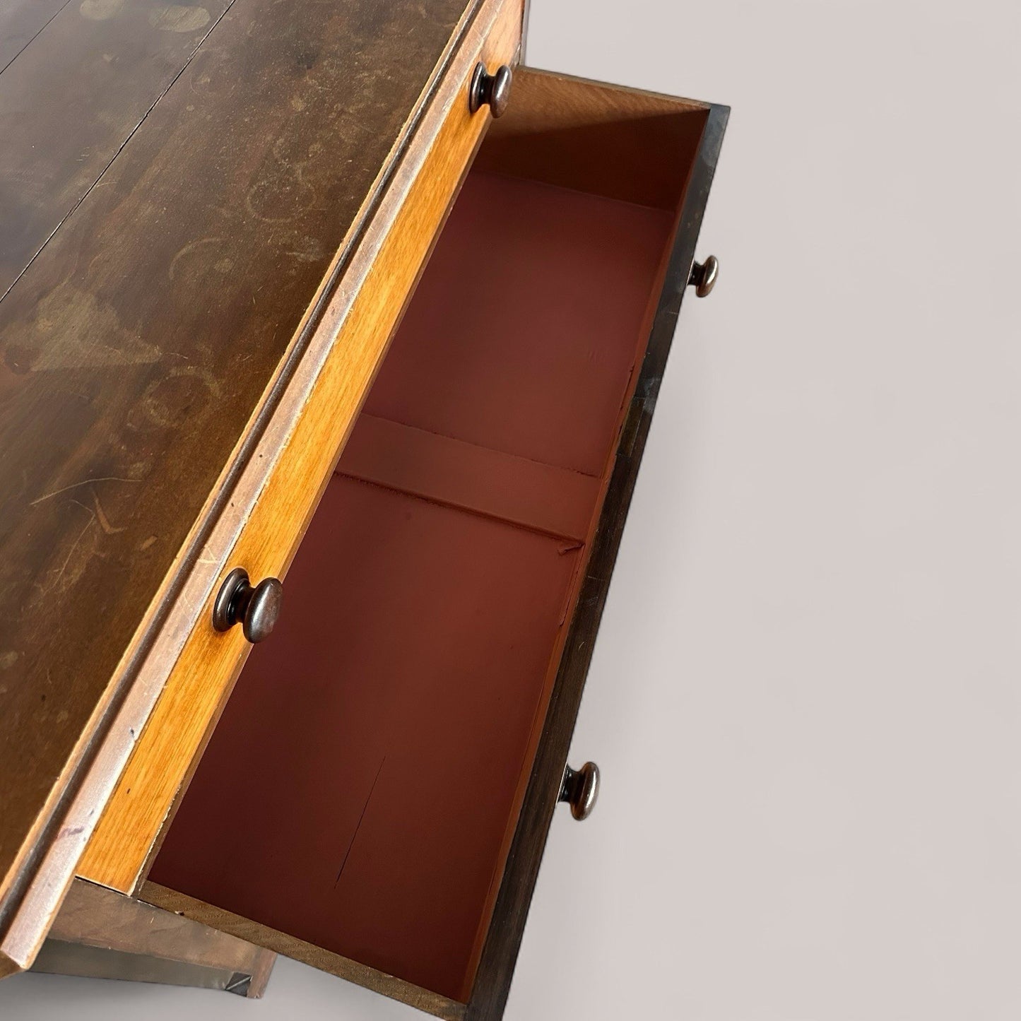 antique victorian mahogany chest of drawers