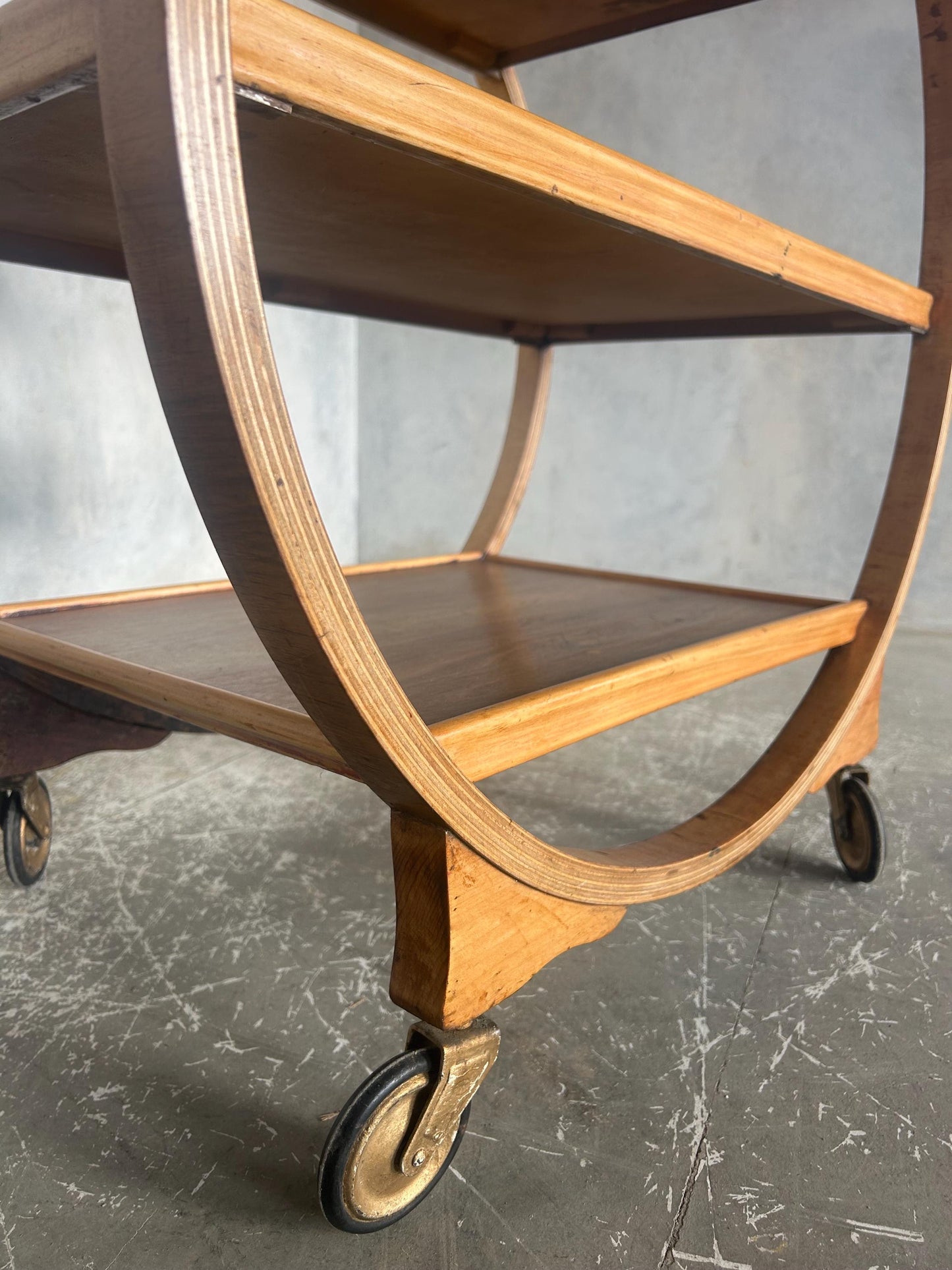 Art Deco 1930s Circular Drinks Trolley / hostess trolley