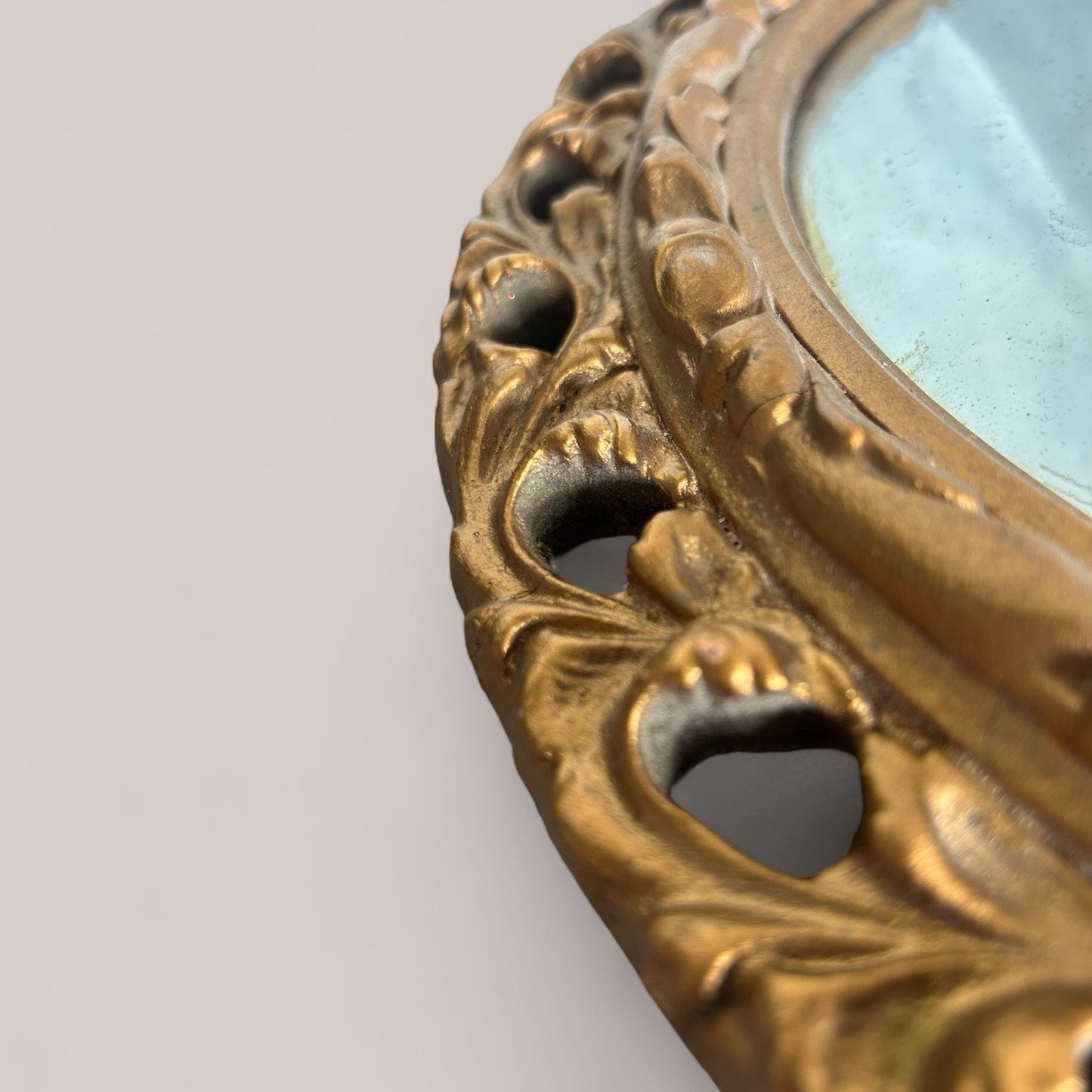 Antique Vintage Circular Carved Wood Framed Mirror with Convex Glass / Fish Eye