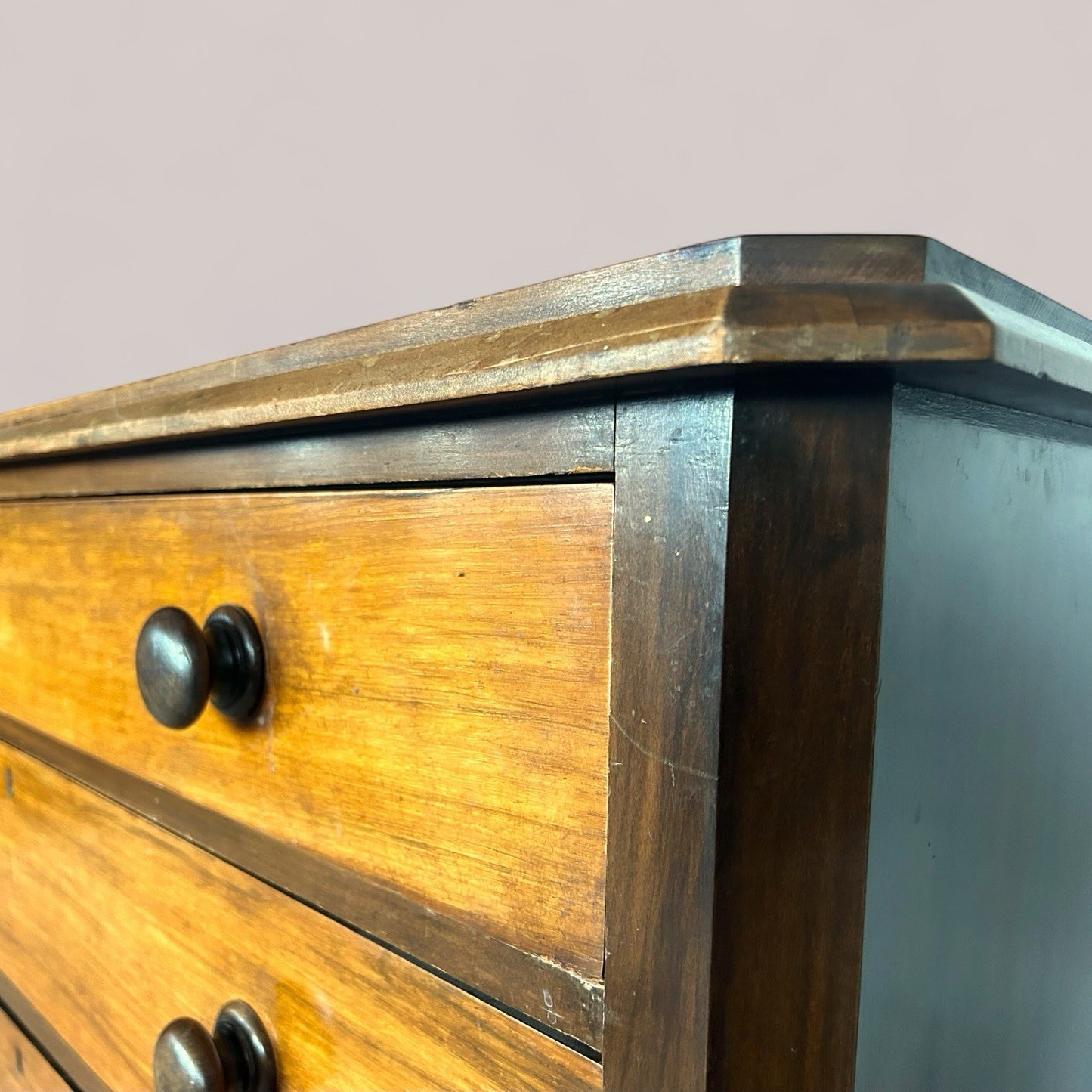 antique victorian mahogany chest of drawers