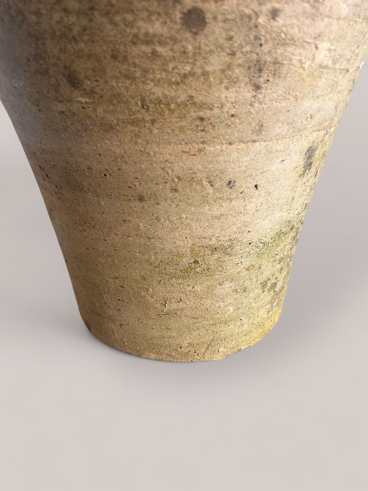 Large Alexandrino Terracotta Vase