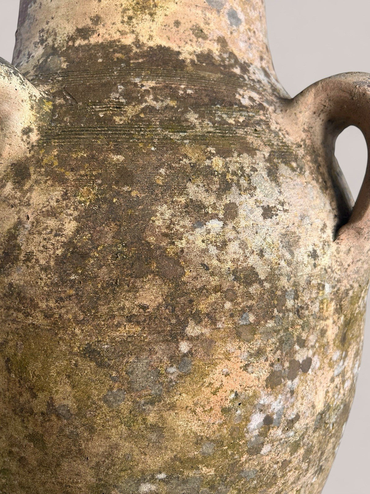 Large Alexandrino Terracotta Vase