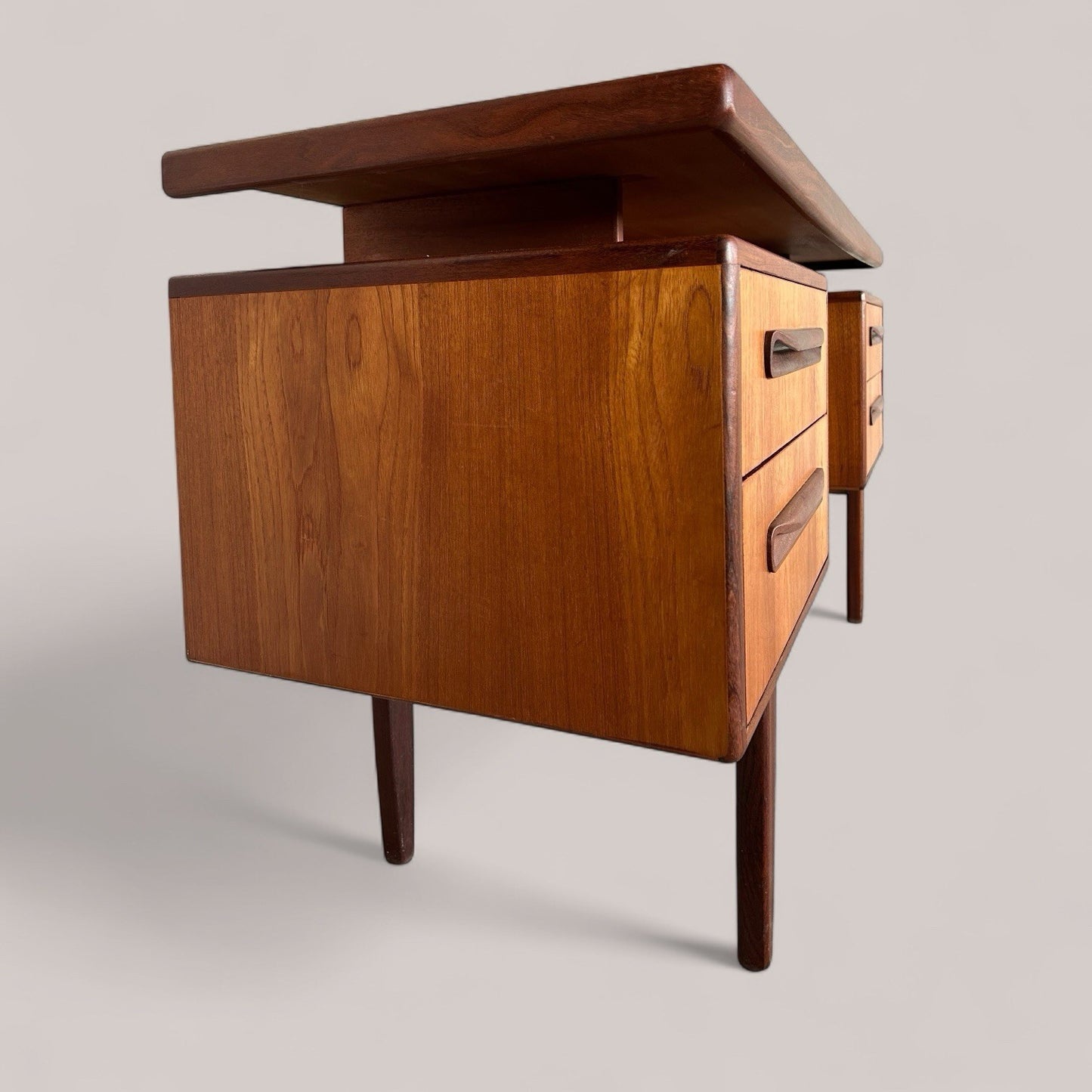 Mid Century Vintage G Plan Fresco Floating Top Teak Desk / Dressing Table