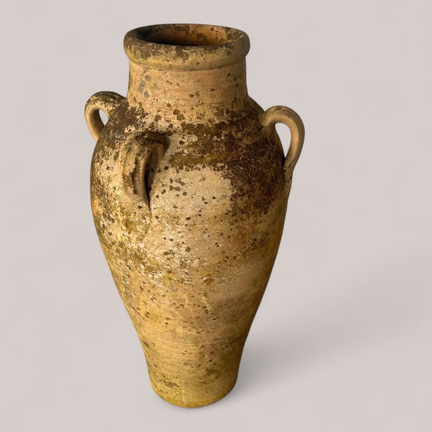 Large Alexandrino Terracotta Vase