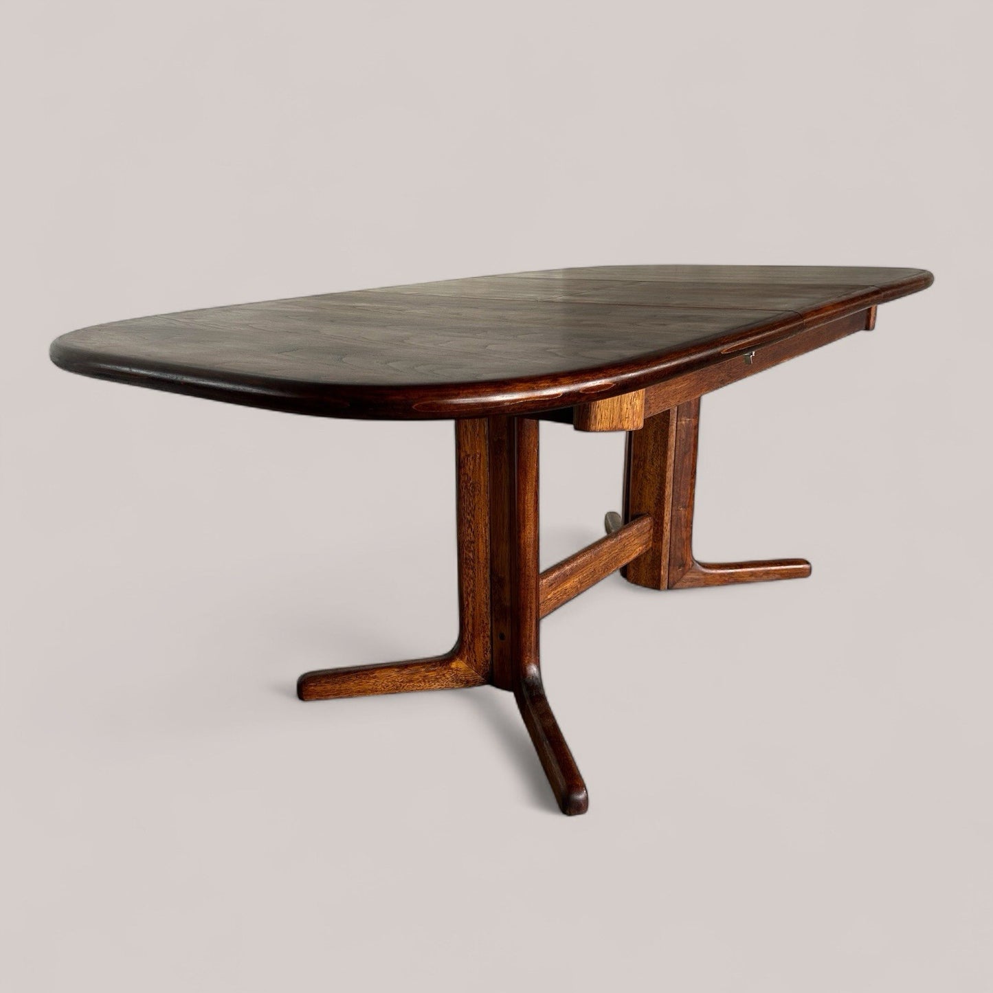 Danish Rosewood Extending Dining Table – Mid Century Scandinavian Style