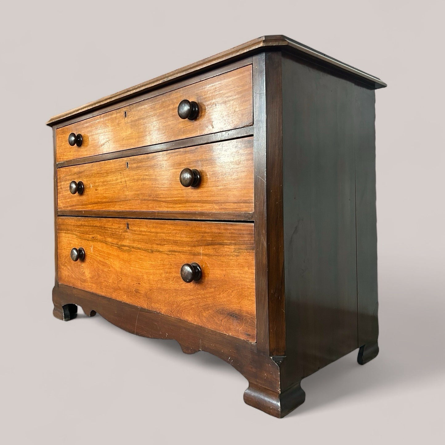 antique victorian mahogany chest of drawers