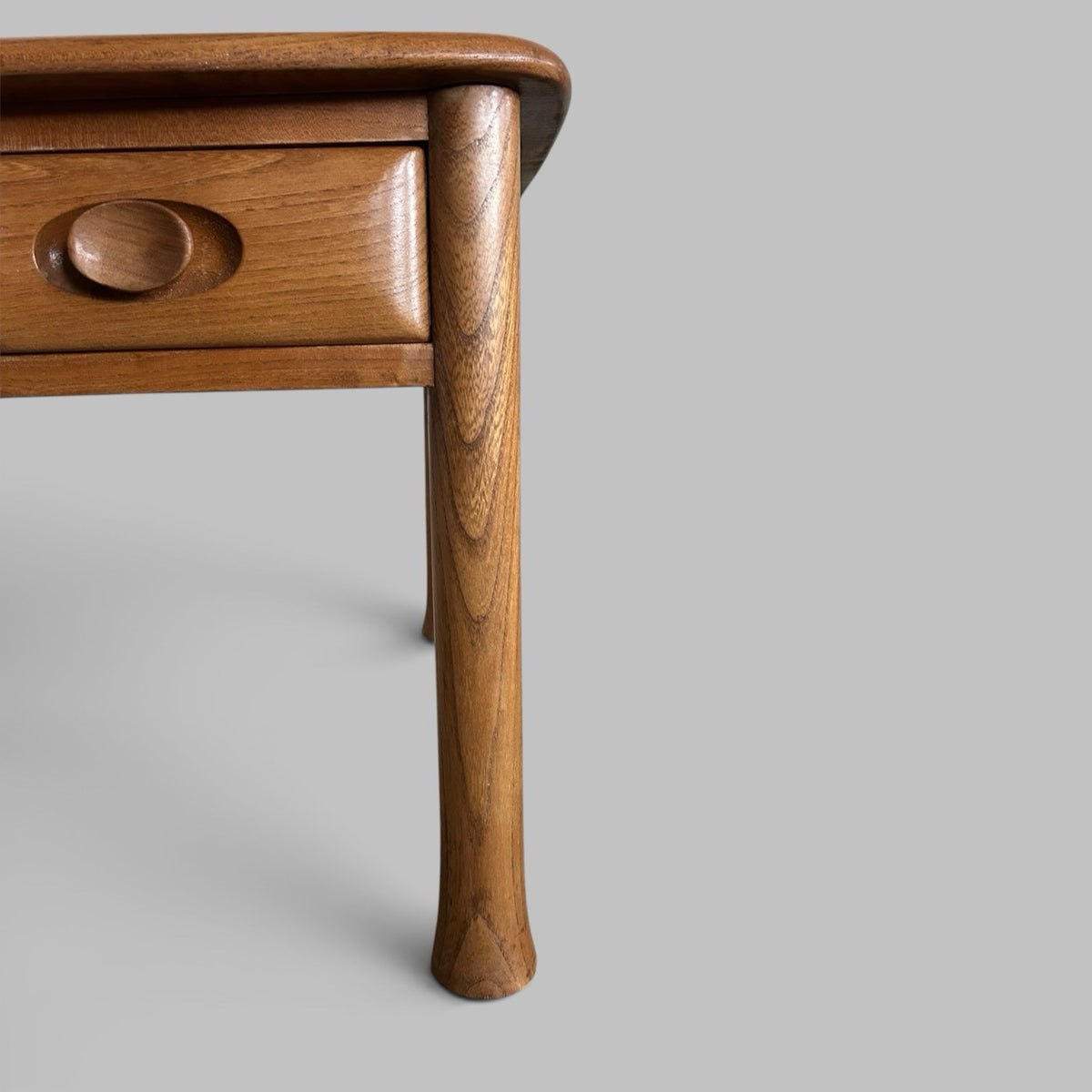 Ercol Sappho 842 Elm Coffee Table – Three Drawer Coffee Table