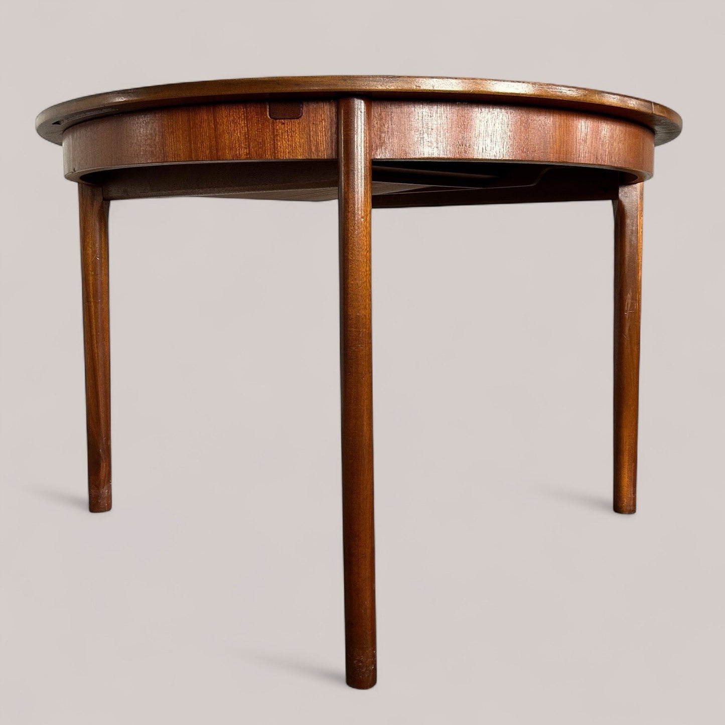 Mid Century Macintosh Round Teak Dining Table, Extending