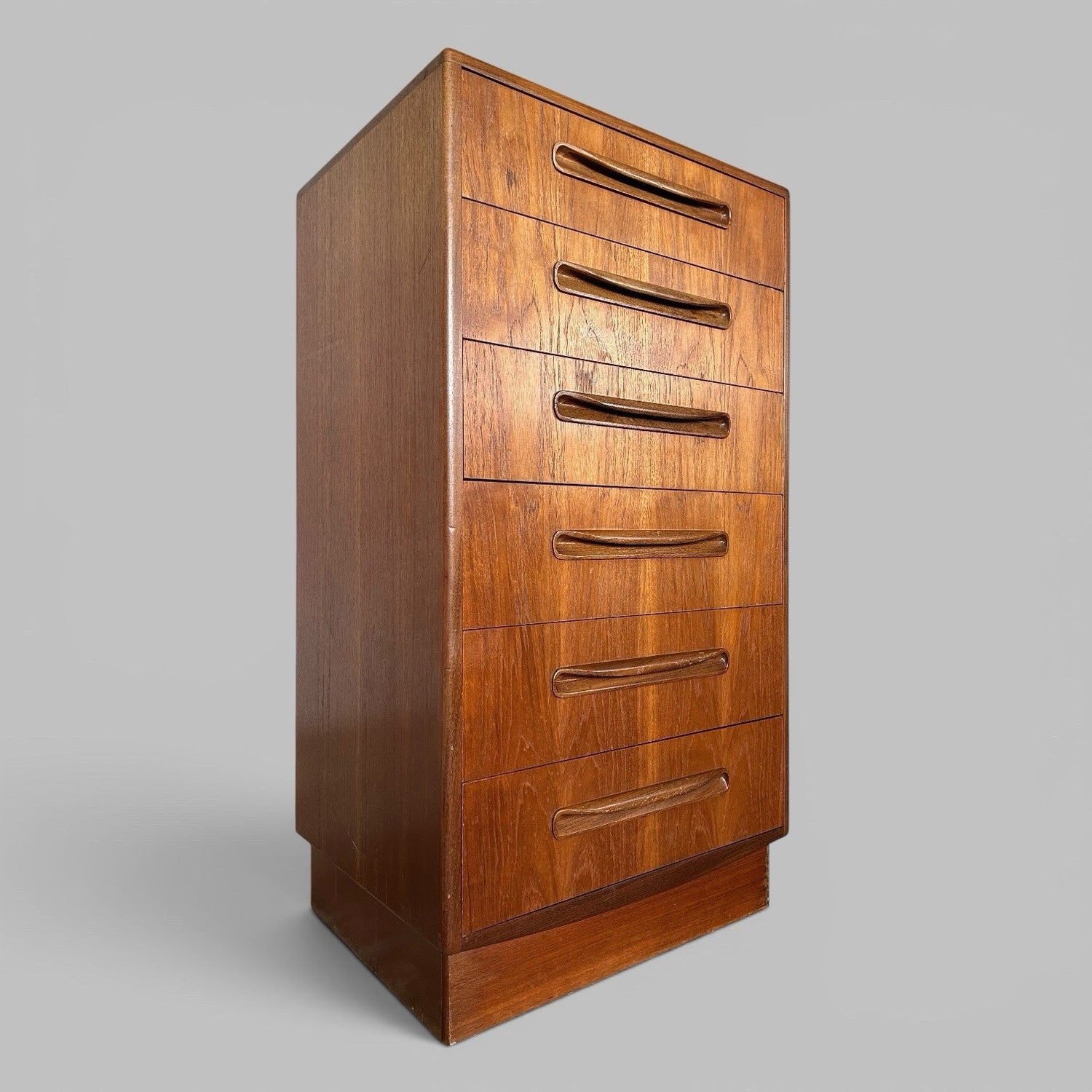 Chests of Drawers