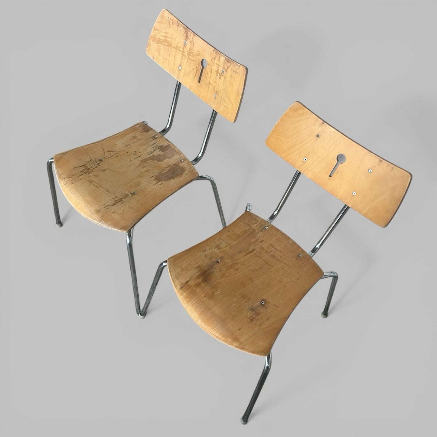 Set of 4 Vintage Stacking Chairs – Bentwood Plywood and Chrome Frames