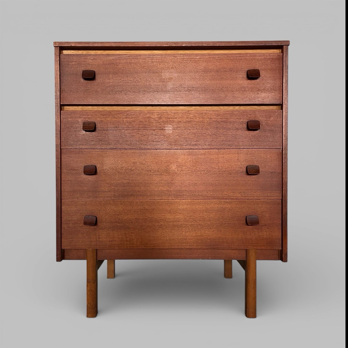 Mid Century Teak 4 Drawer Chest of Drawers