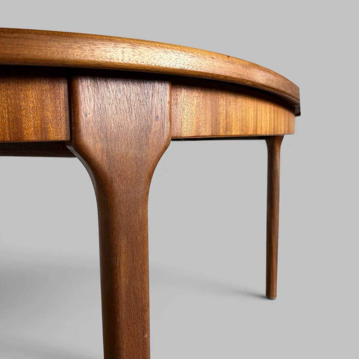 Macintosh Mid Century Teak Extending Oval Dining Table