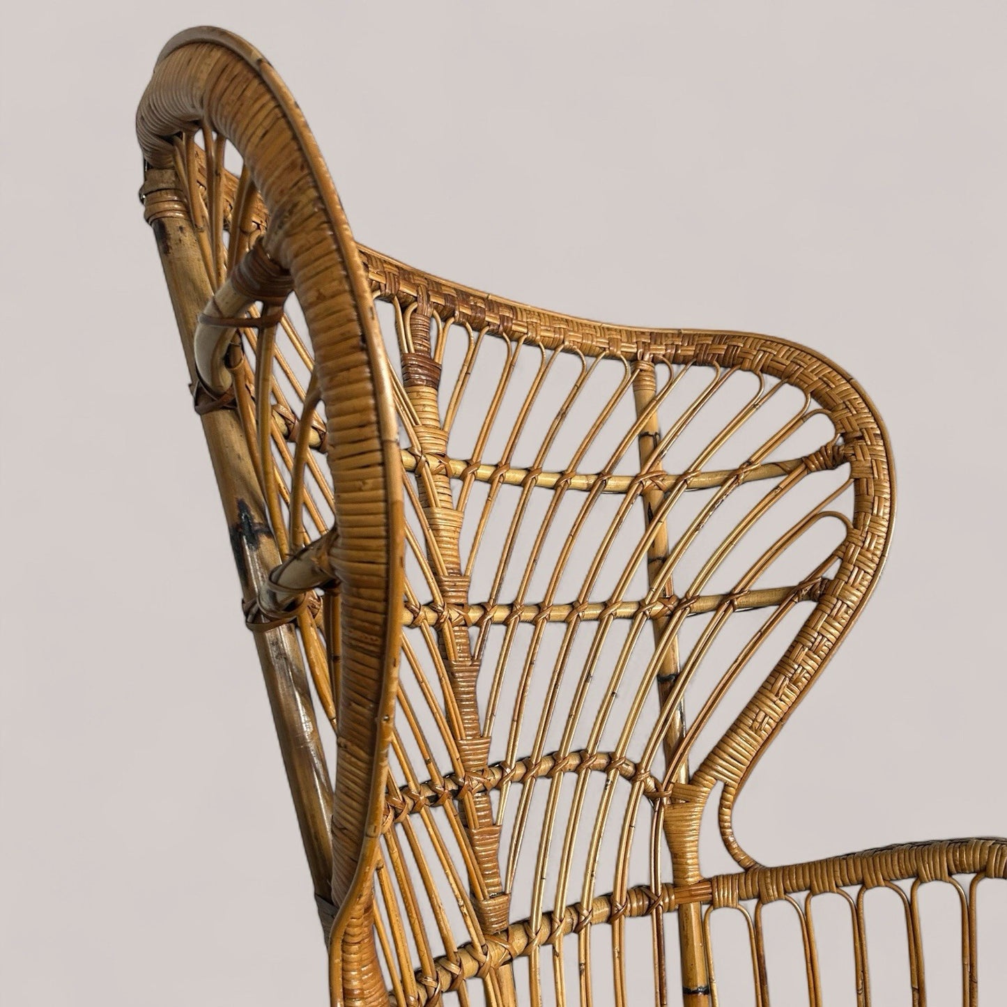70s Wicker Peacock Throne Chair By Gio Ponti