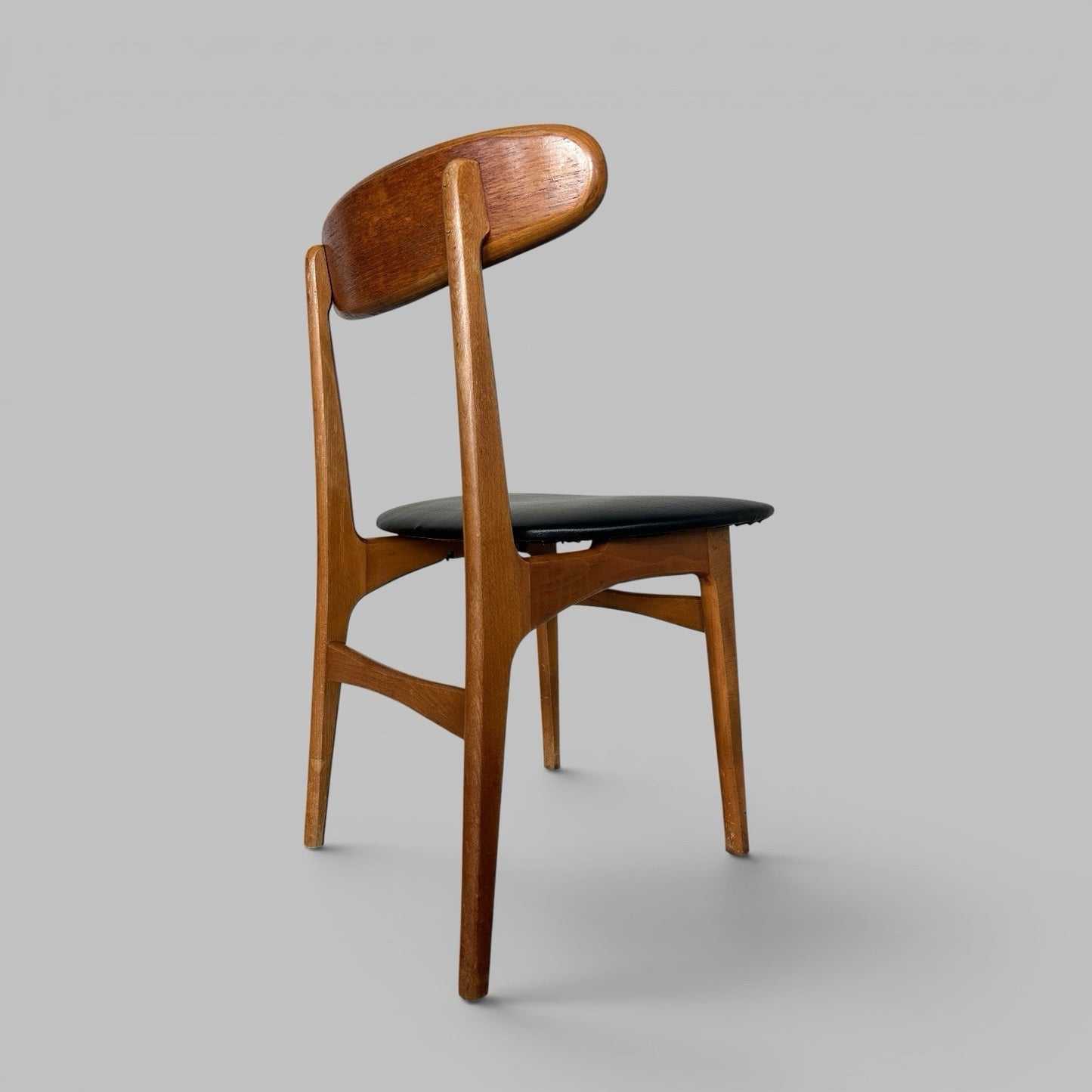 Vintage Teak Dining Chairs – Set of Four with Black Vinyl Seats