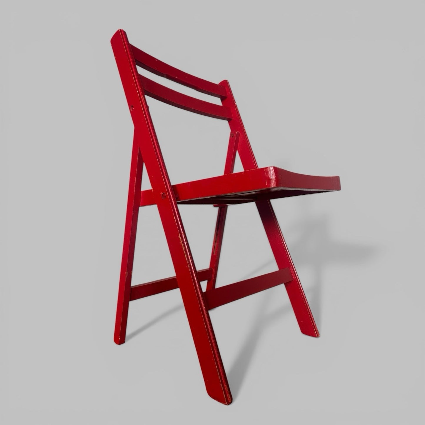Red Folding Chair – Wooden Slatted Seat Compact Occasional Chair