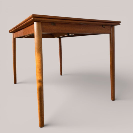 EN Möbler Danish Teak Draw-Leaf Dining Table