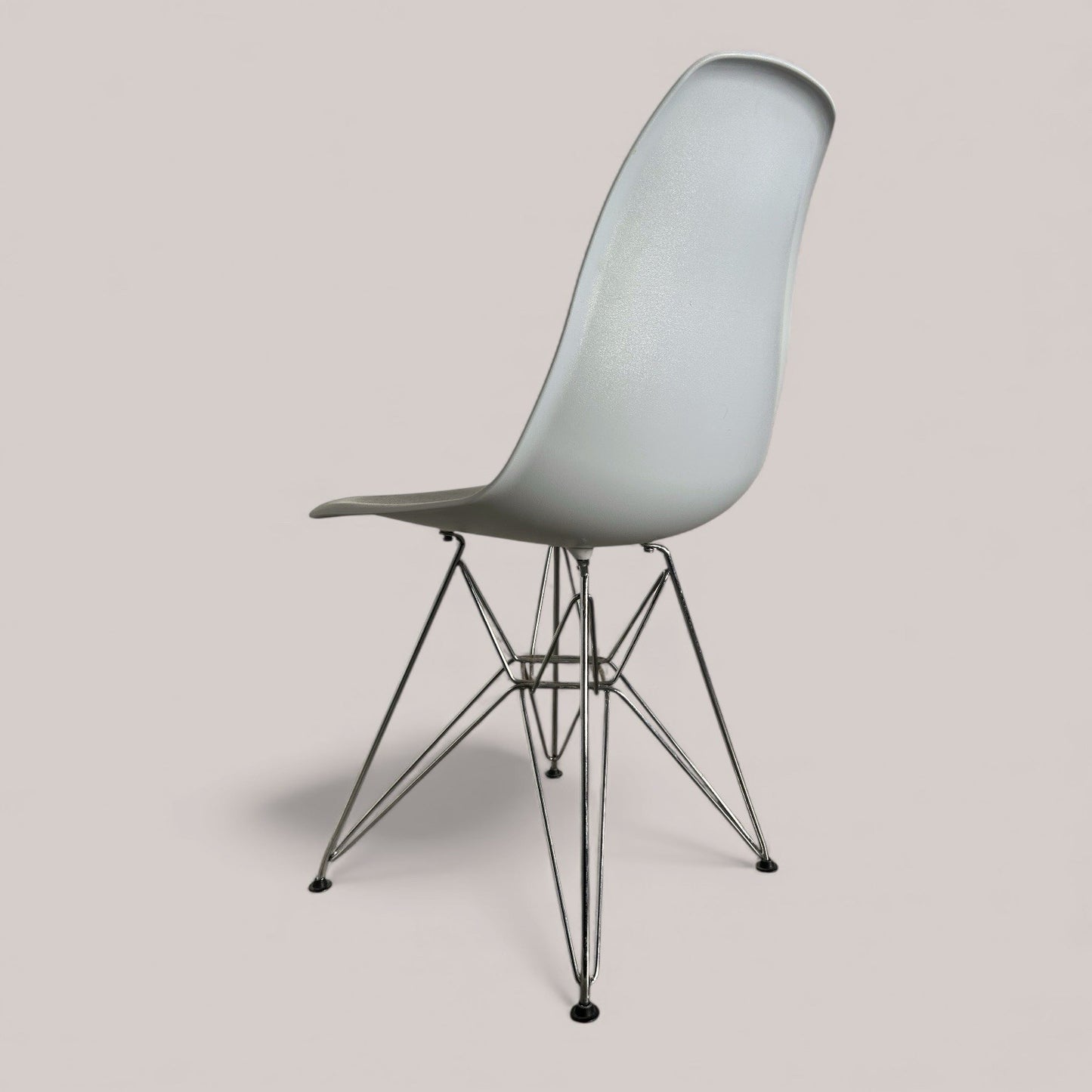 Eames Eiffel Style Dining Chair – White Shell