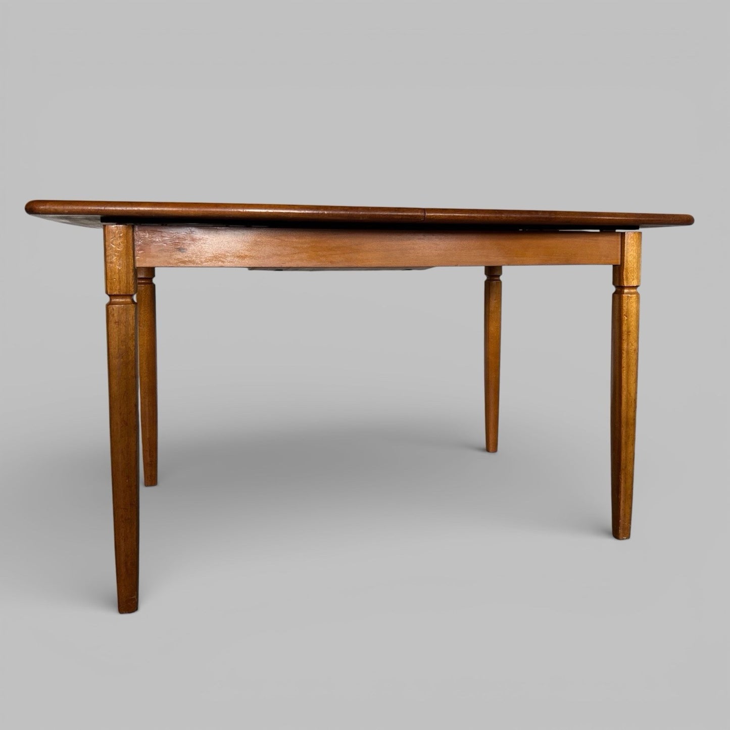 Meredew Avalon Mid Century Extending Dining Table – Teak Mid Century