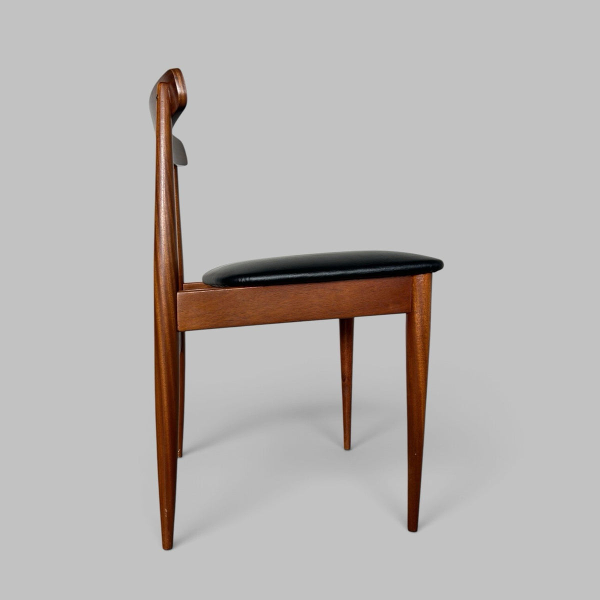 1964 White & Newton Teak Extending Dining Table & Four Chairs