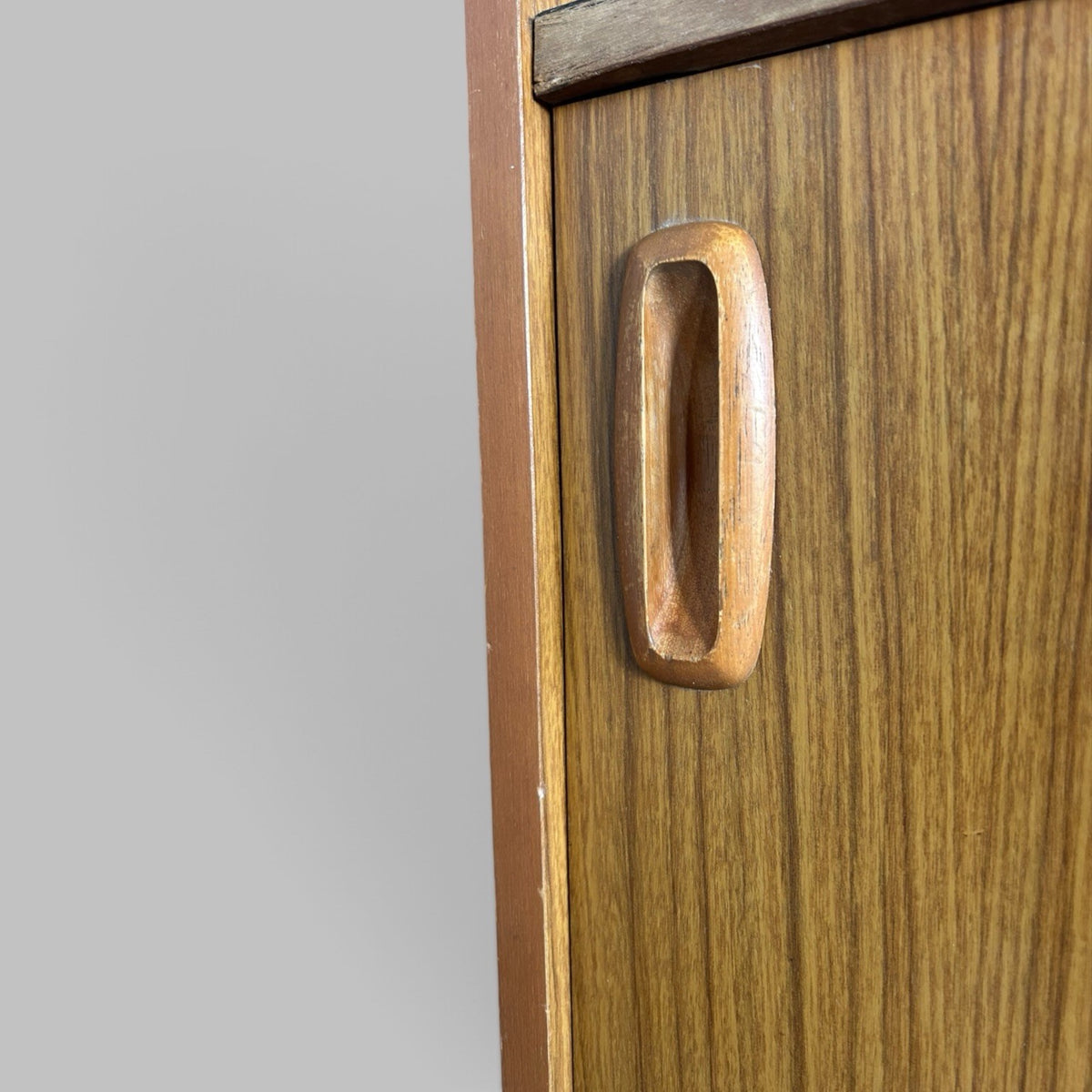 1960s Schreiber Teak Room Divider – Shelving & Sliding Cupboard