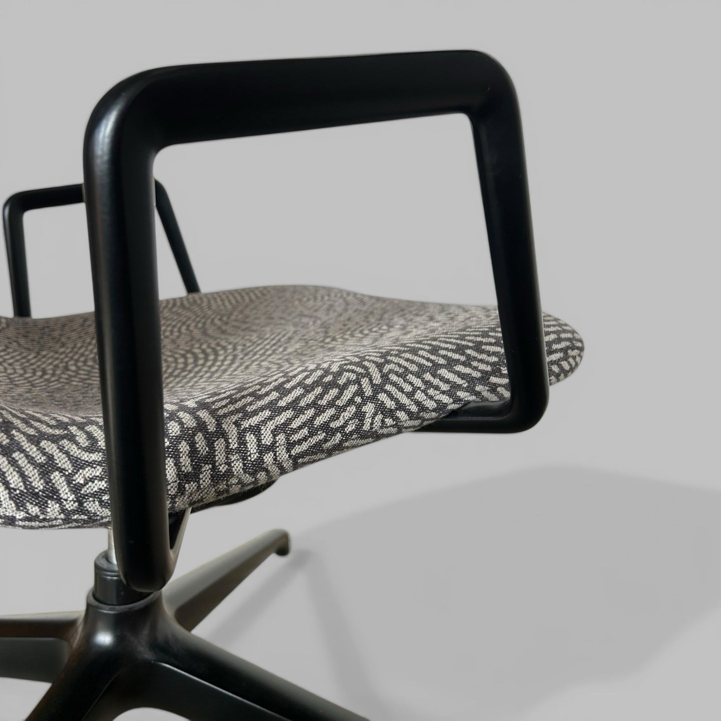 NaughtOne swivel recliner chair, modern upholstered lounge chair