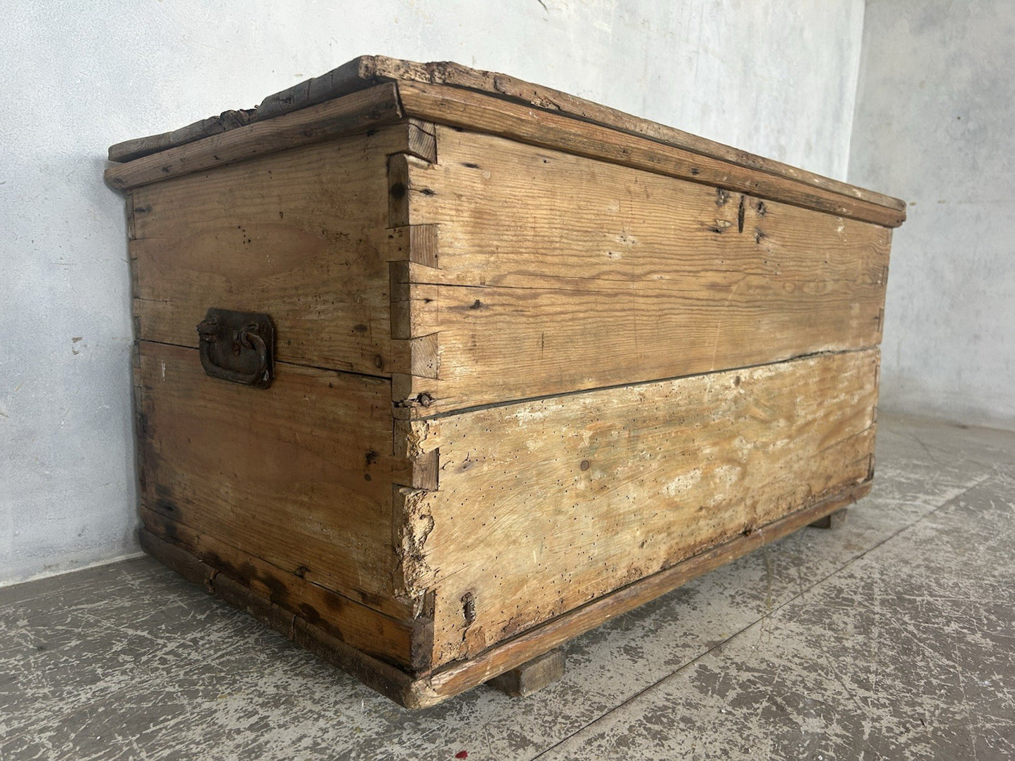 Antique Pine Chest / Storage Box / box Shabby farmhouse style