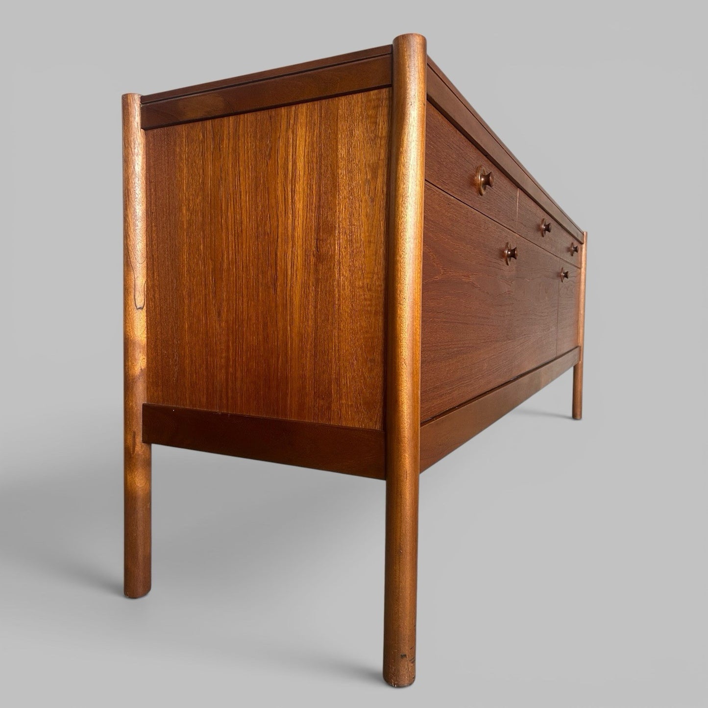 Uniflex Teak  Mid Century Sideboard – Drinks Cabinet
