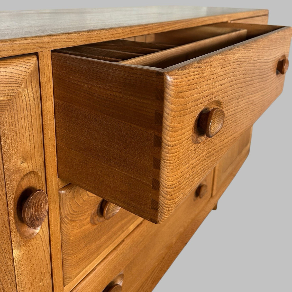 Vintage Ercol Solid Elm Windsor Sideboard on tapered legs.