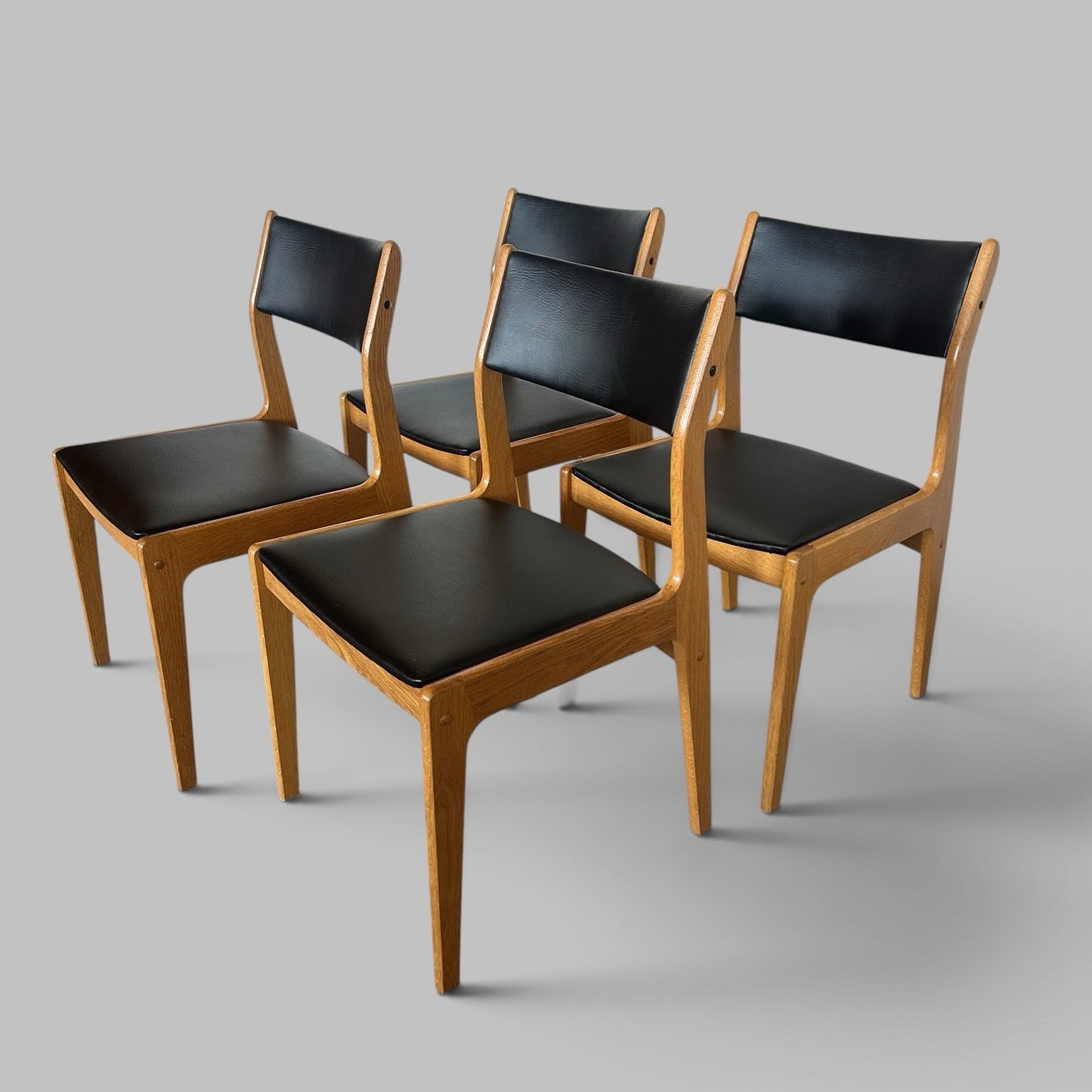 Vintage D-Scan Light Oak Dining Chairs – Set of Four