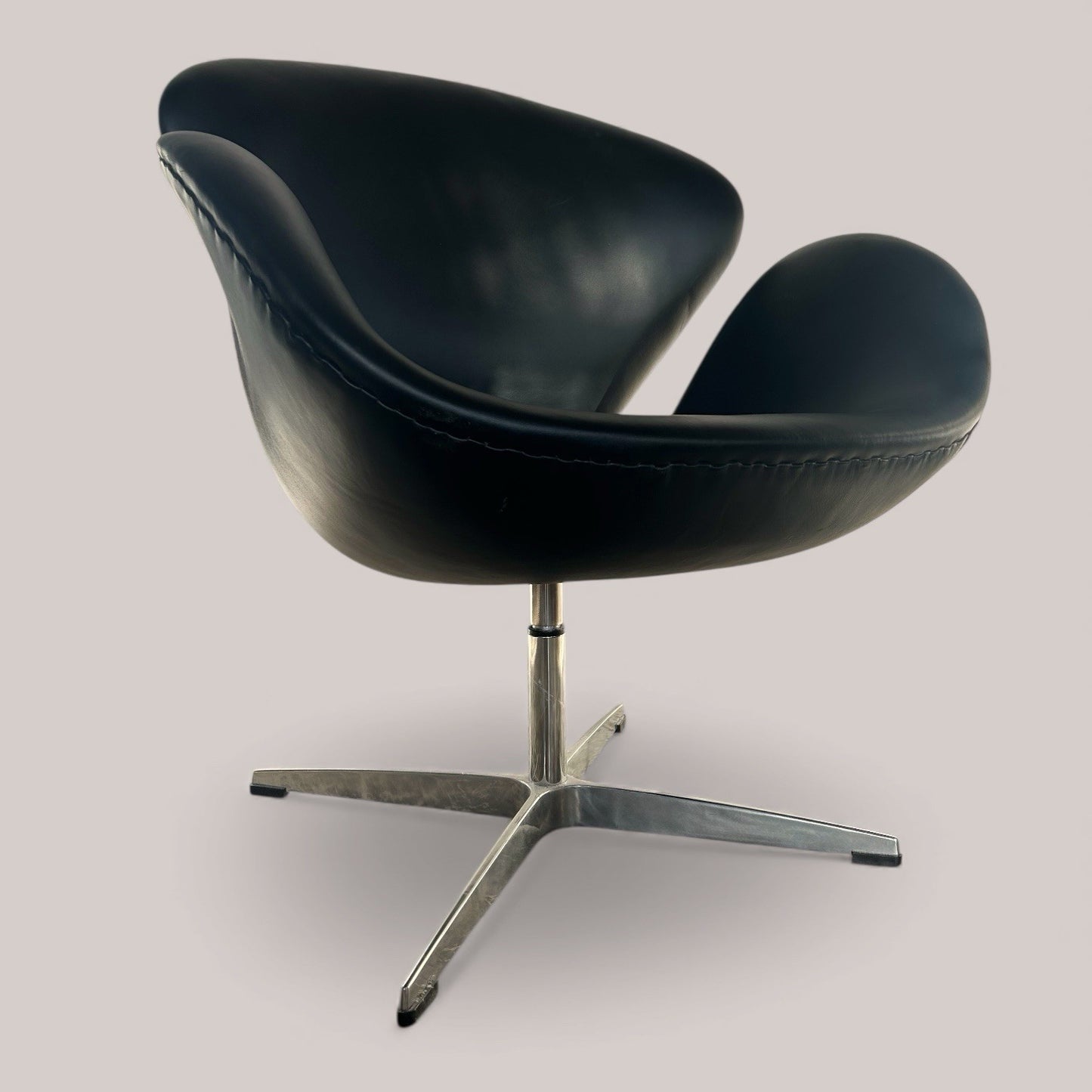 Swan Chair Style Swivel Lounge Chair – Black Upholstery