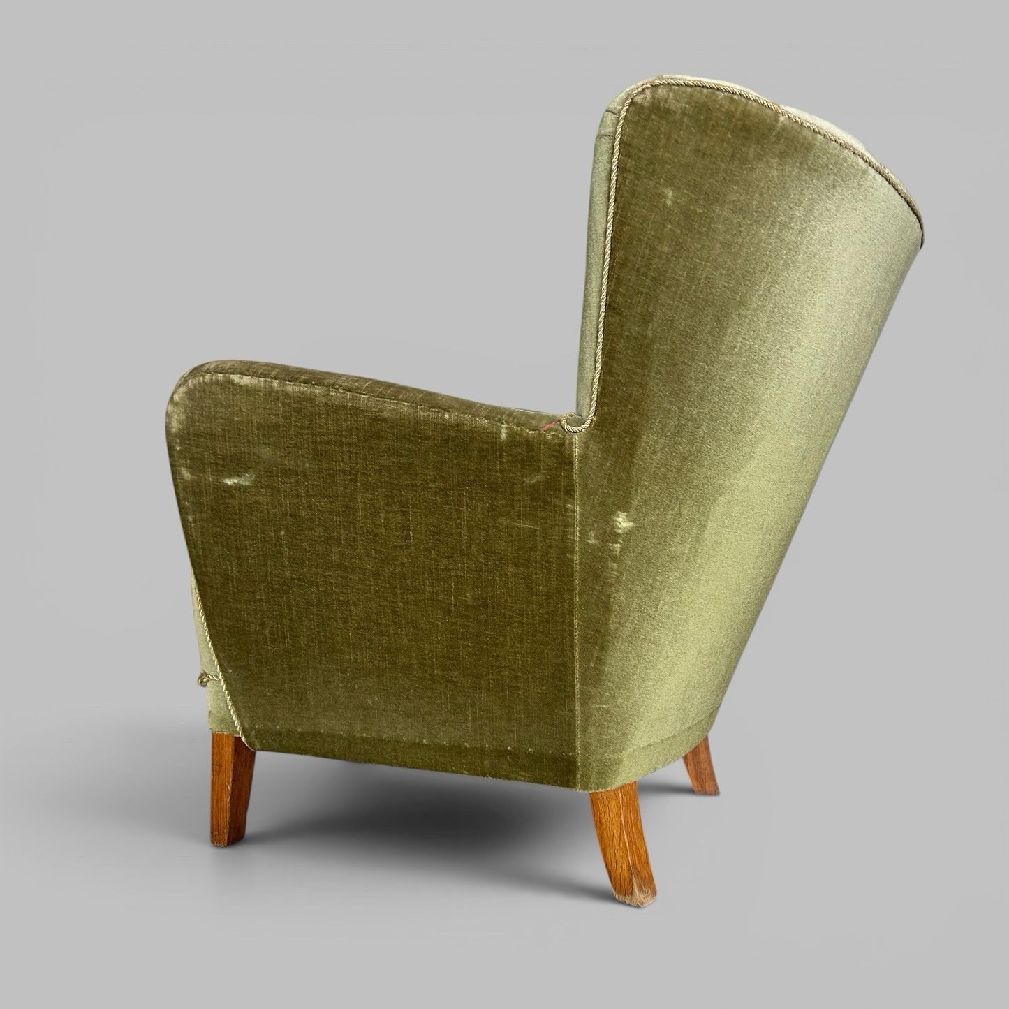 1930s Scallop Back Armchair in Green Velvet