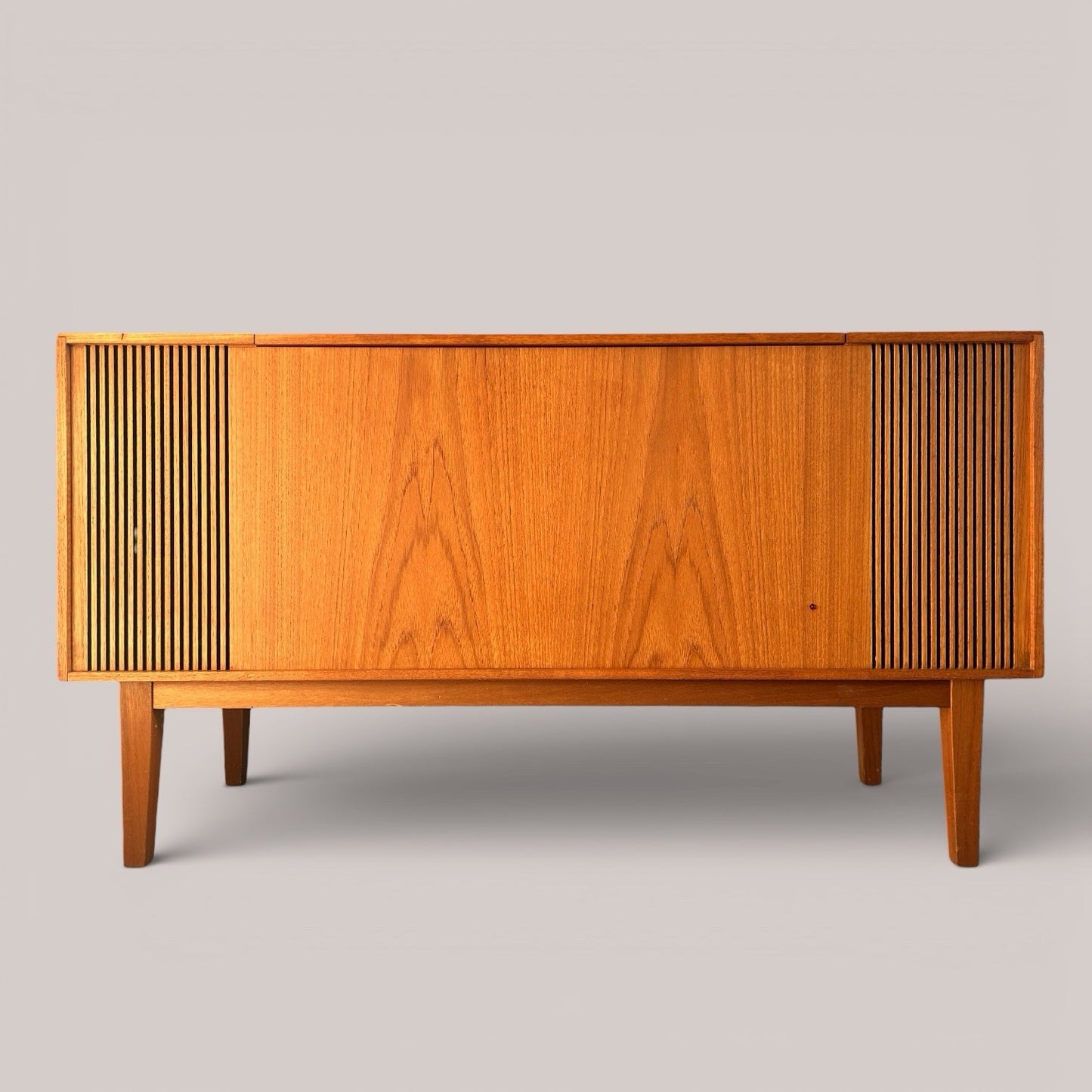 Murphy mid-century teak radiogram with bluetooth | serviced