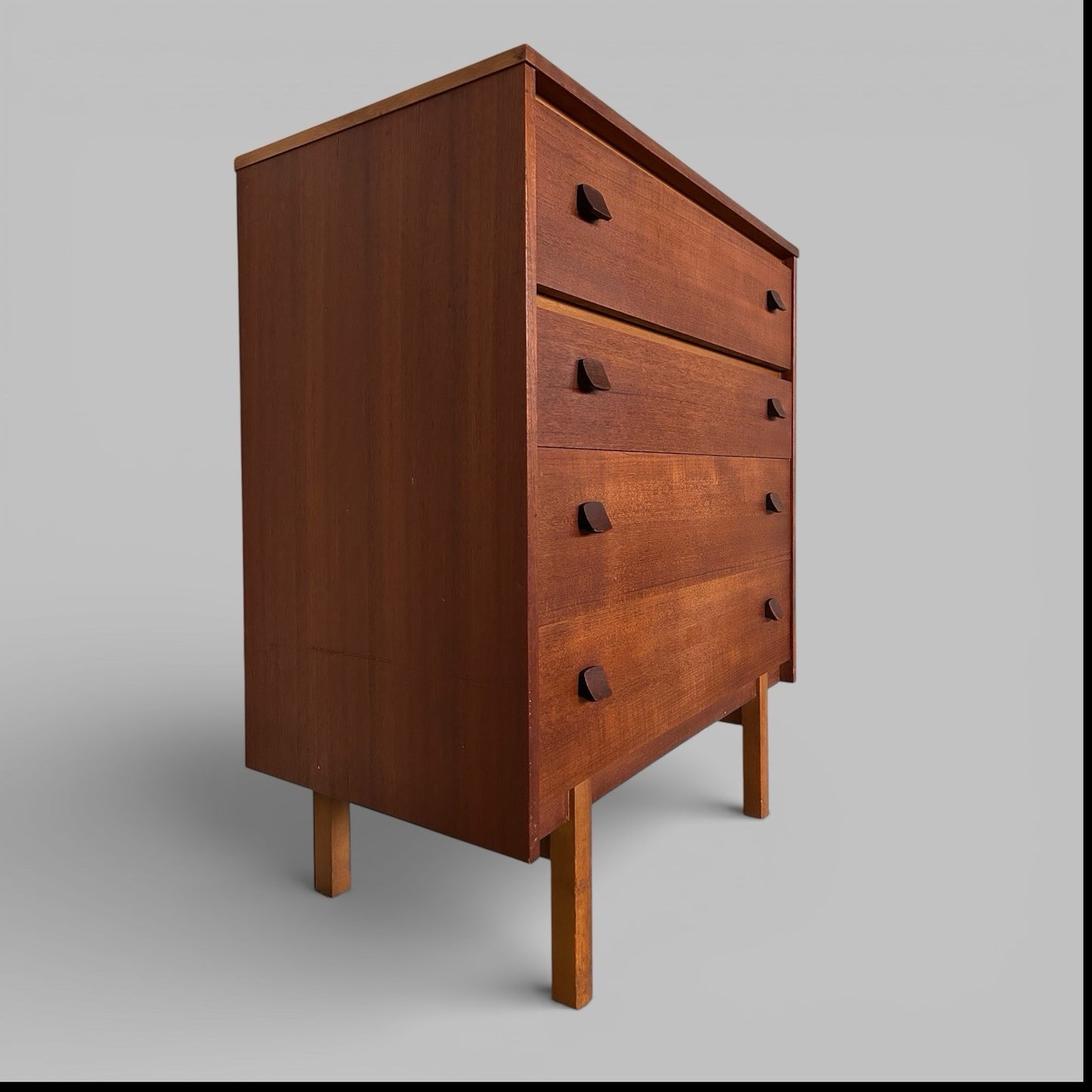 Mid Century Teak 4 Drawer Chest of Drawers