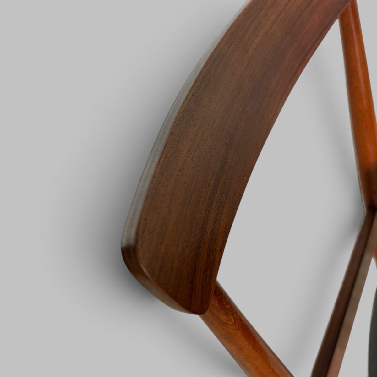 1964 White & Newton Teak Extending Dining Table & Four Chairs
