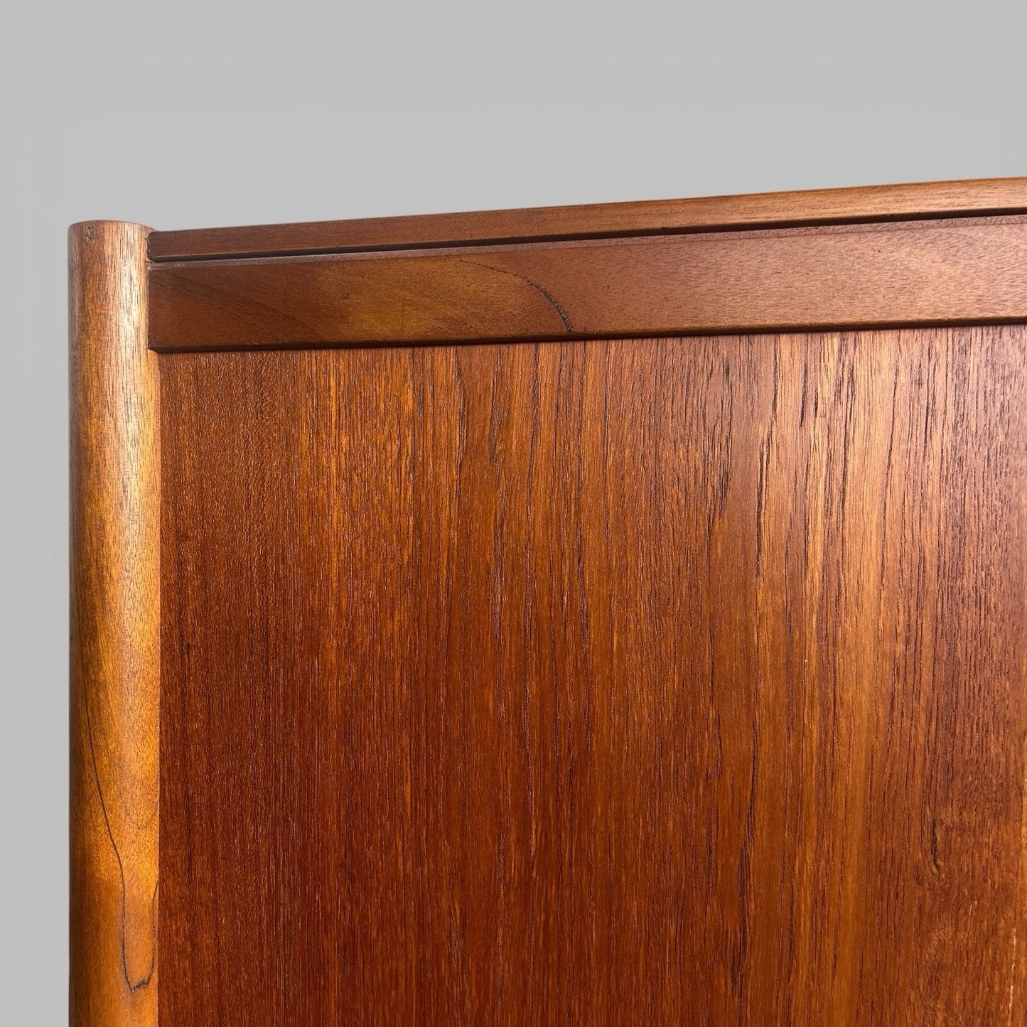 Uniflex Teak  Mid Century Sideboard – Drinks Cabinet