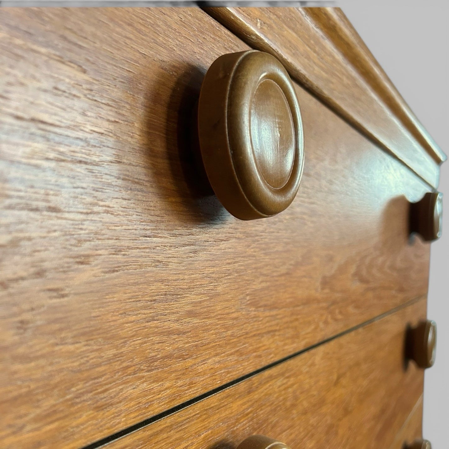 Mid Century Teak Chest of Drawers – Button Handles