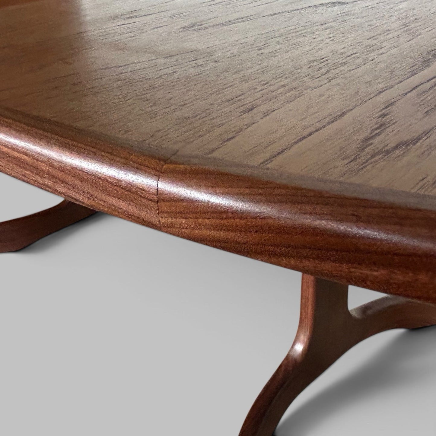 Mid Century G Plan Fresco Teak Extending Oval Dining Table - Vintage 1970s