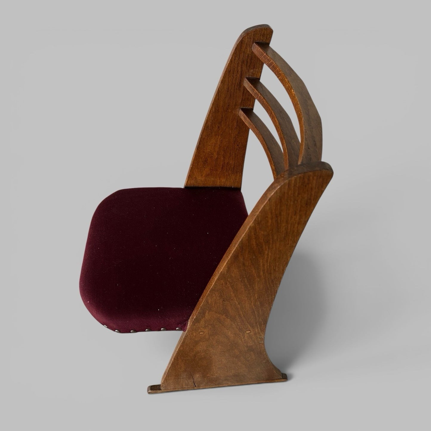 Solid Oak Folk Art / Apprentice-Made Chair