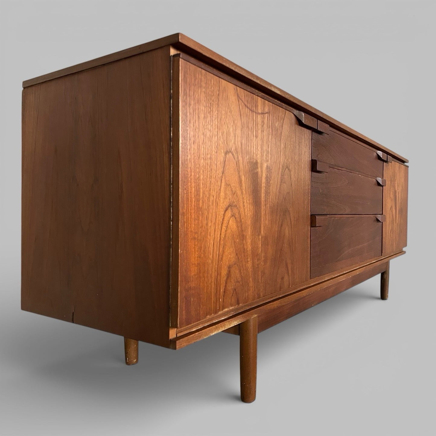Vintage 1960s Austinsuite Teak Sideboard – Mid Century Modern Credenza