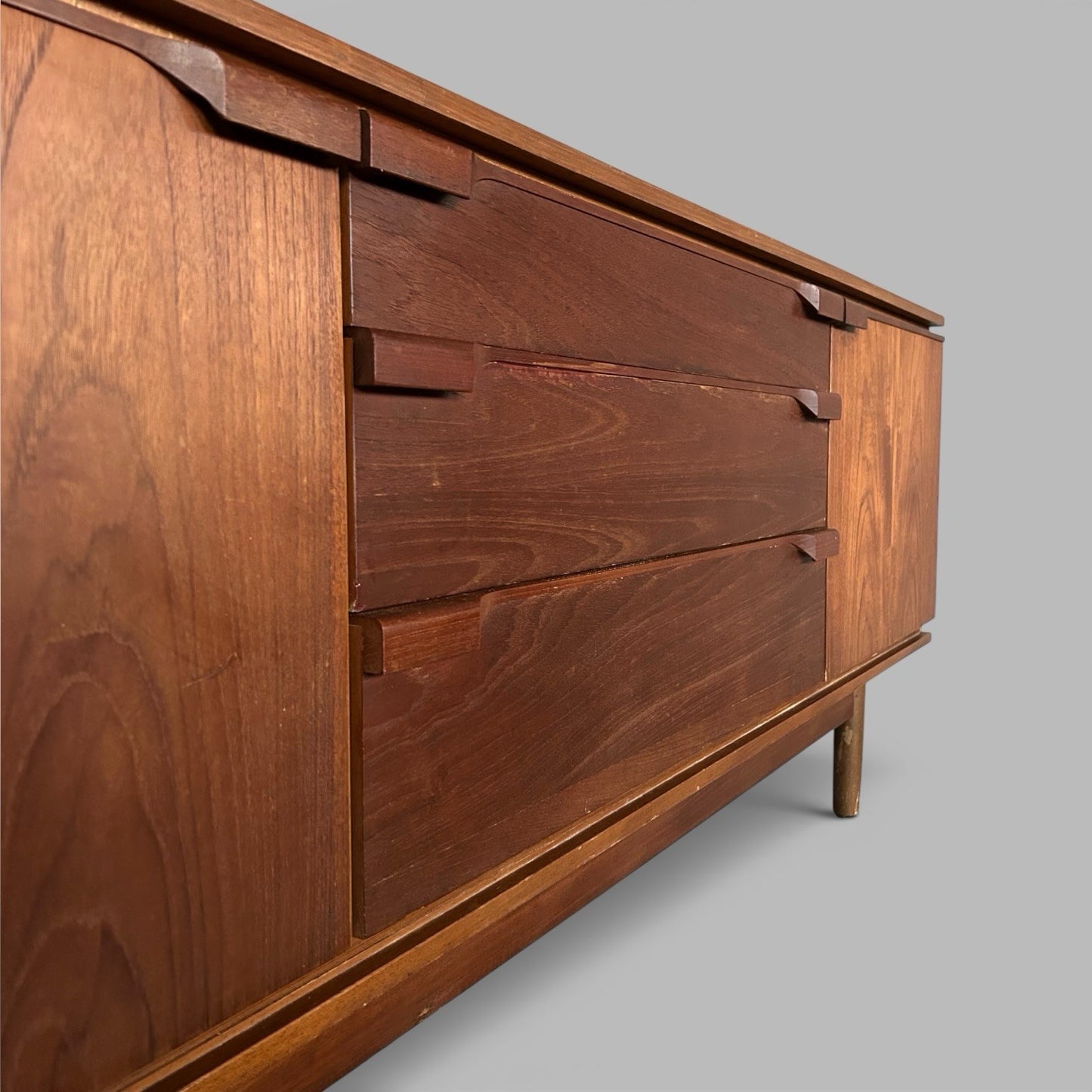 Vintage 1960s Austinsuite Teak Sideboard – Mid Century Modern Credenza