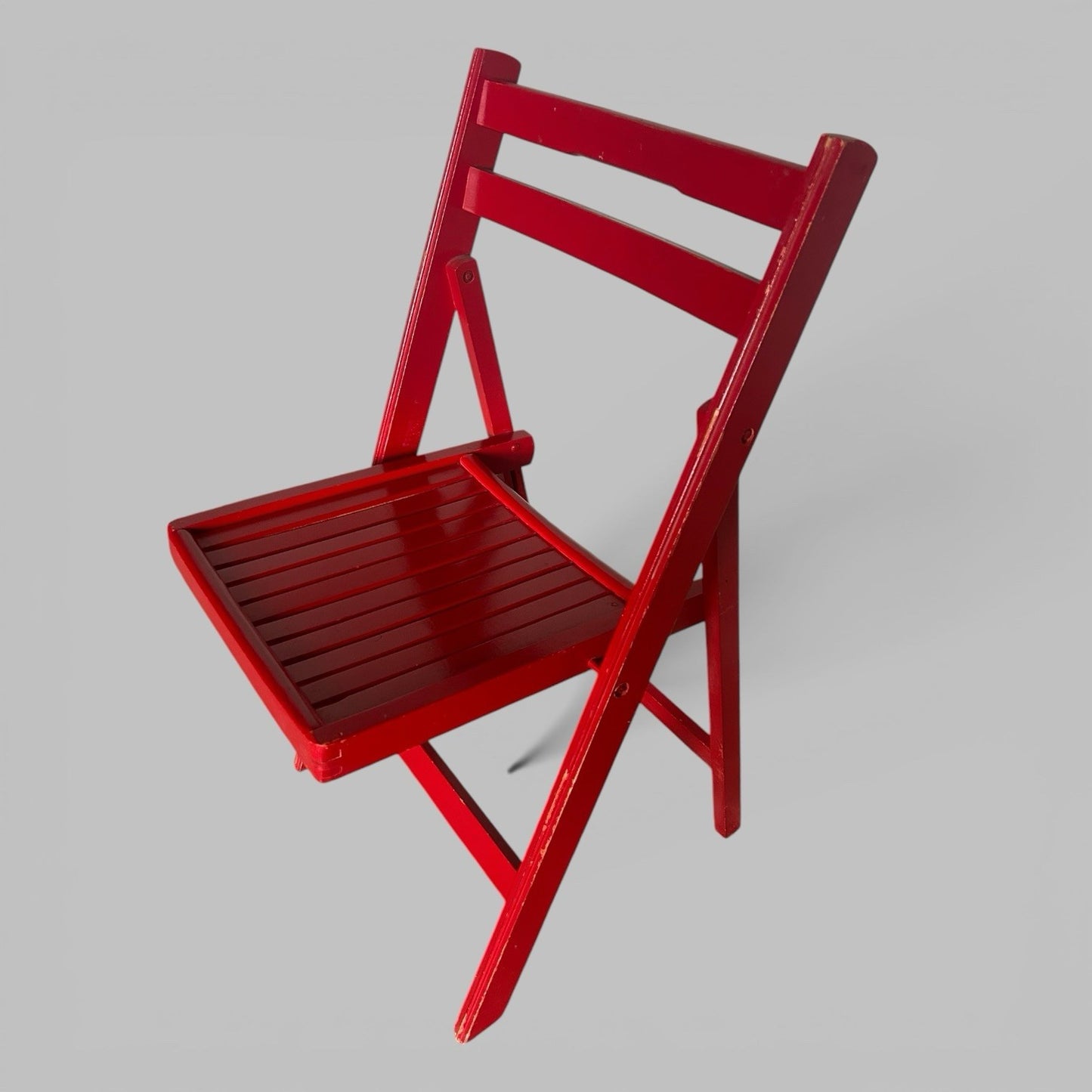 Red Folding Chair – Wooden Slatted Seat Compact Occasional Chair