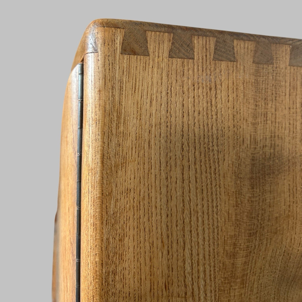 Vintage Ercol Solid Elm Windsor Sideboard on tapered legs.