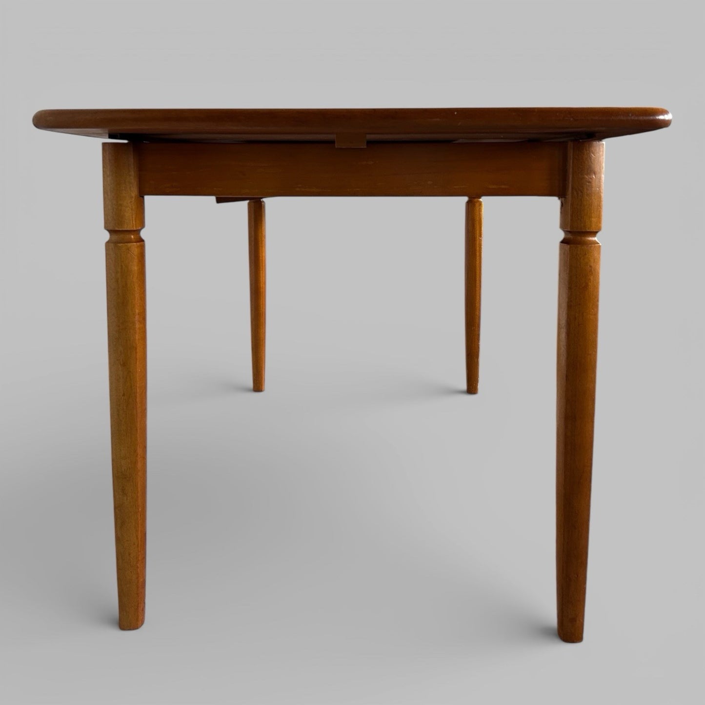 Meredew Avalon Mid Century Extending Dining Table – Teak Mid Century