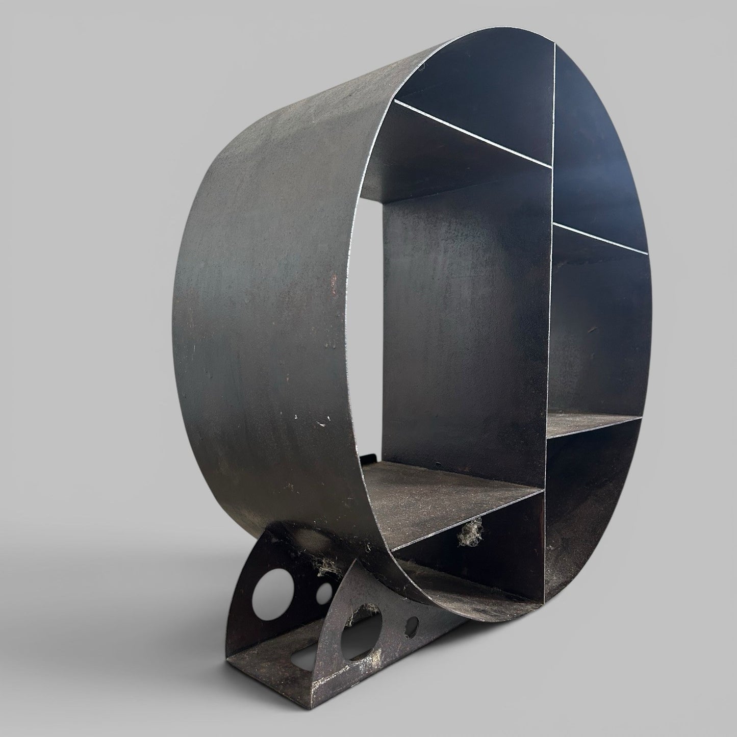 Industrial Circular Metal Display Shelf / Bookcase