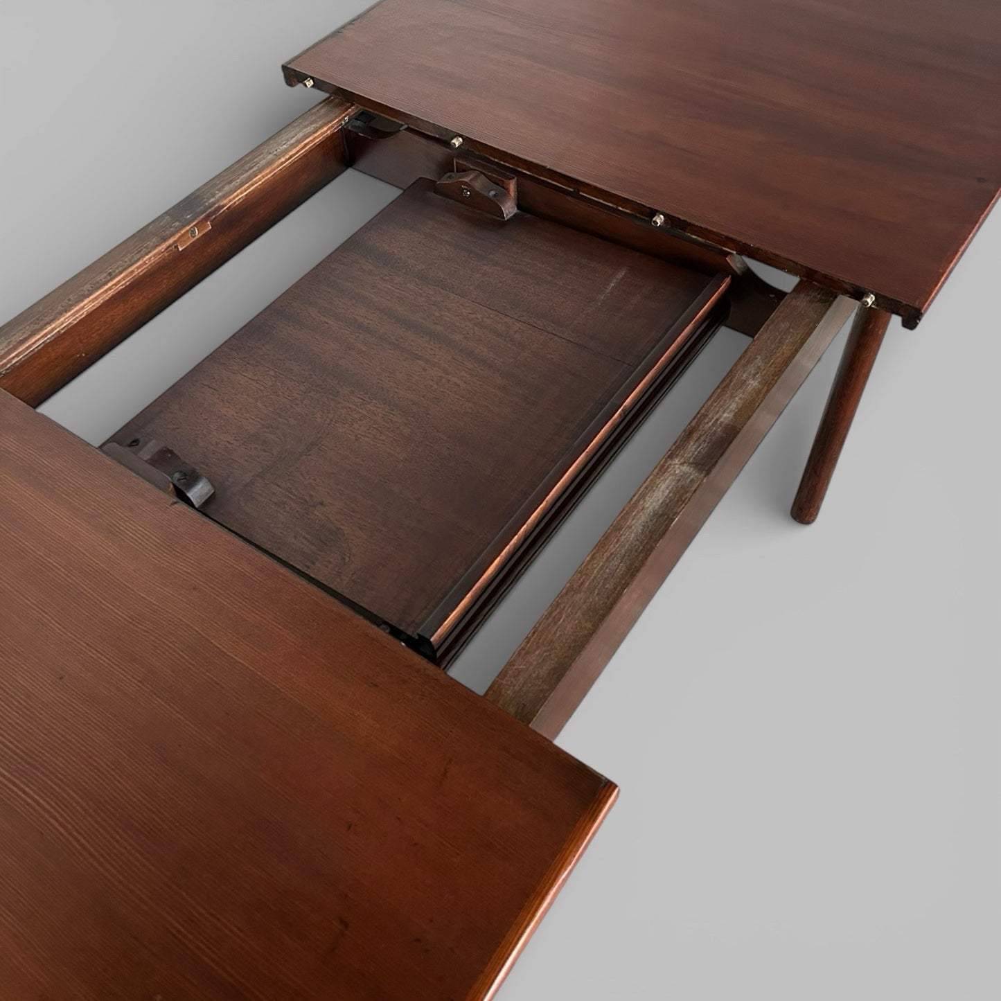 Mid Century Extending Dining Table