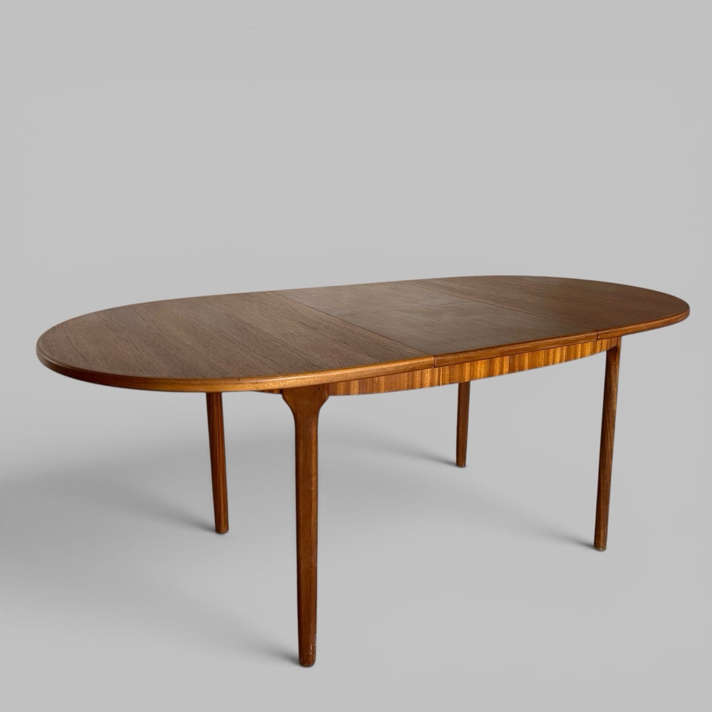 Macintosh Mid Century Teak Extending Oval Dining Table