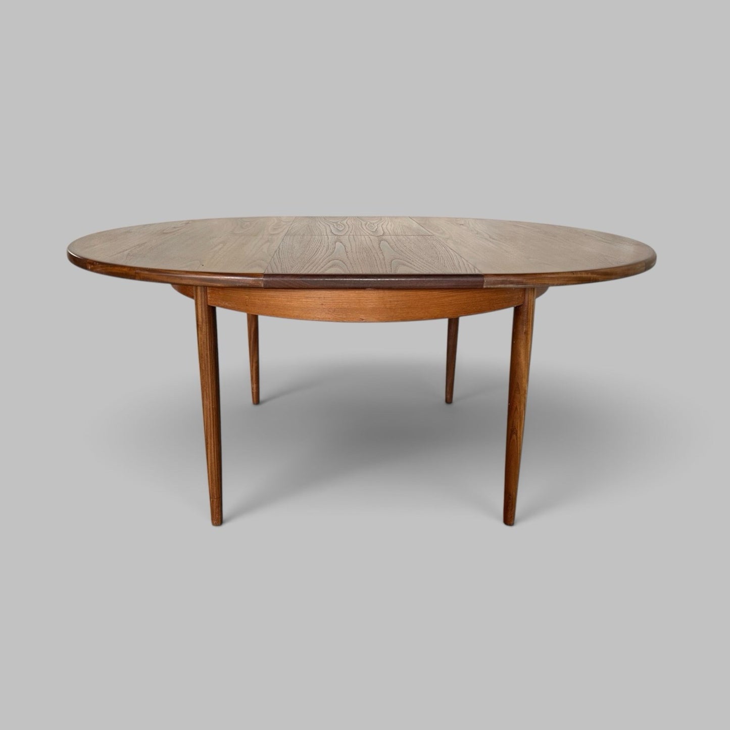 Mid Century G Plan Fresco Dining Table – Round Extending Top!