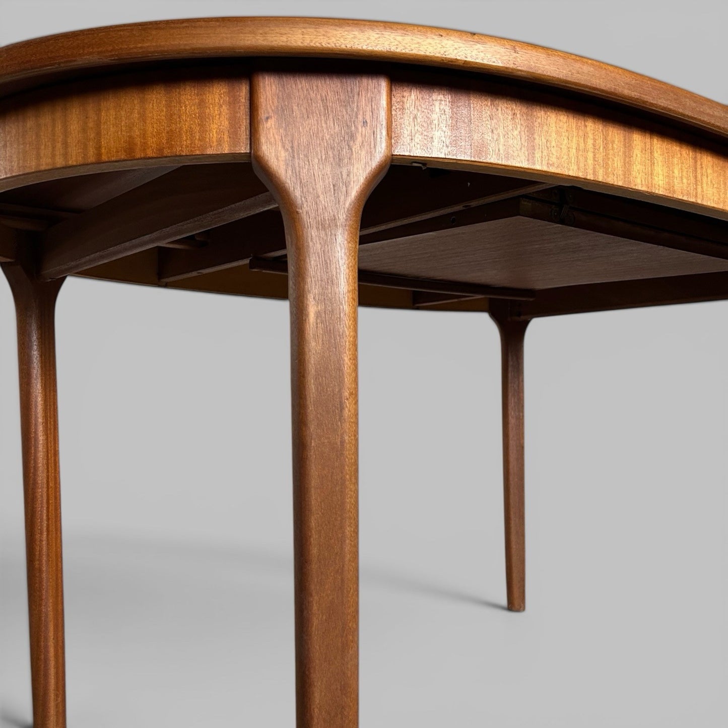 Macintosh Mid Century Teak Extending Oval Dining Table